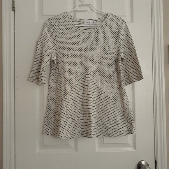 Habitat NWT Women's Size Small Cream Black Stripe 100% Cotton 3/4 Sleeves Top - Picture 2 of 12